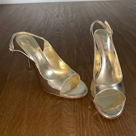 NWOT Y2K Slingback heels from ALDO in Champagne Gold - Picture 3 of 9